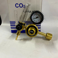 Regulador de CO₂ con Manómetro y Flujómetro | Para Soldadura MIG/MAG | Conexión Estándar | 1 Año de Garantía miniatura 1