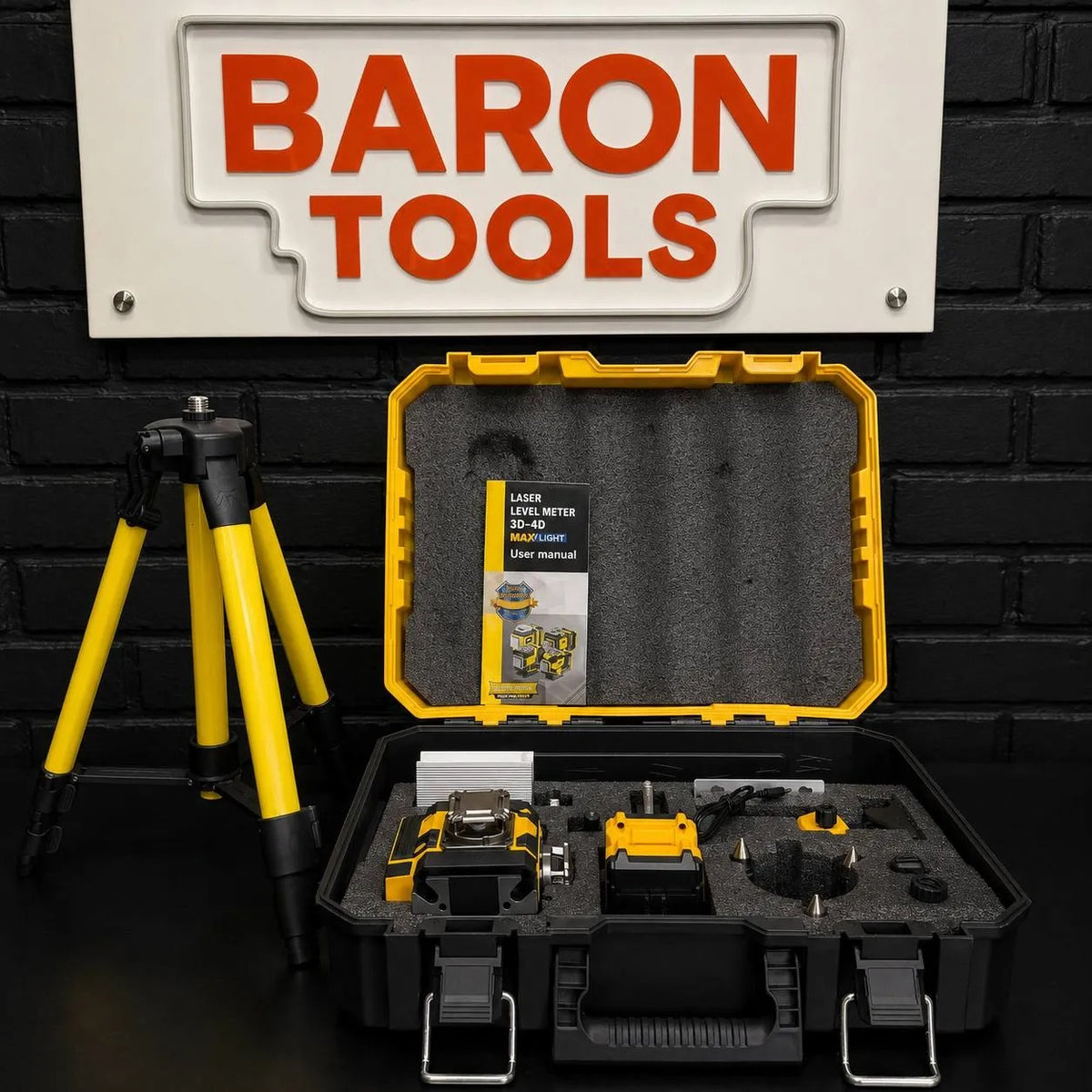 Nivel Láser PROTOOL 16 Líneas 4x360° Autonivelante – Láser Verde con Trípode y Estuche - en uso