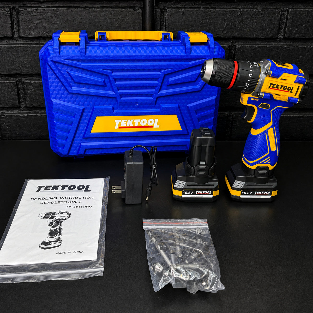 Taladro Atornillador Inalámbrico TEKTOOL TK-5816PRO 16.8V Brushless — 40 N·m, Mandril 1/2" y 2 Baterías - en uso
