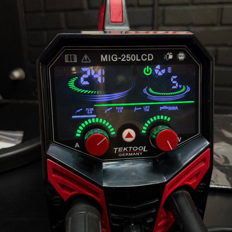 Inversor Multiproceso 3 EN 1  TEKTOOL LCD 250A — MIG · TIG · MMA foto 2