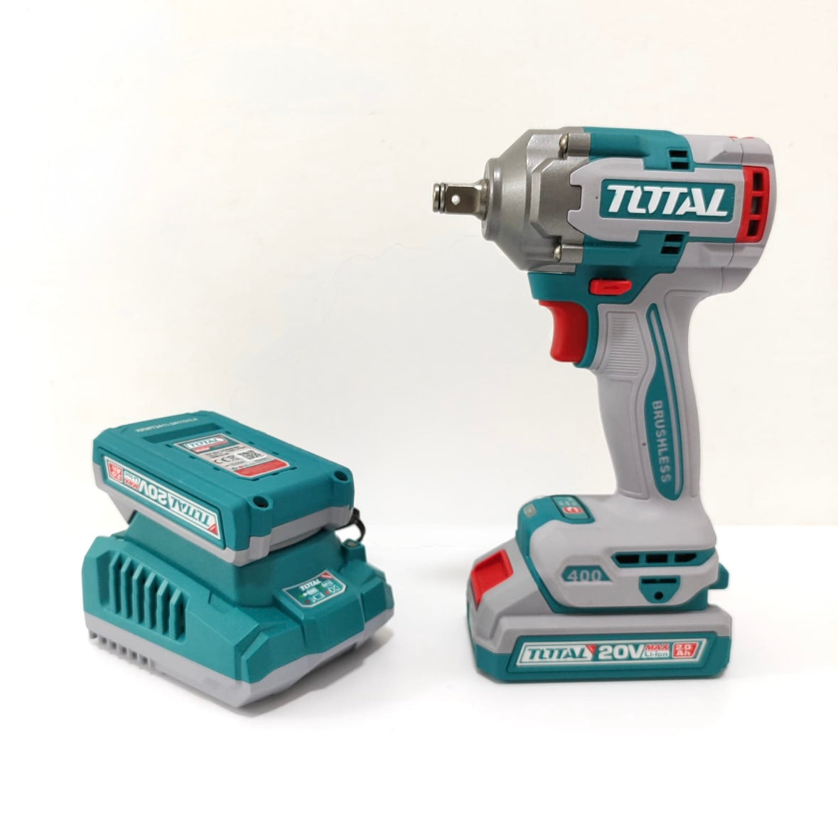 Combo Llave de Impacto 1/2 con 400 Nm + Lampara Led 3.5 Watts + Juego de Dados x 10 (Original 1 Año de... — foto 17
