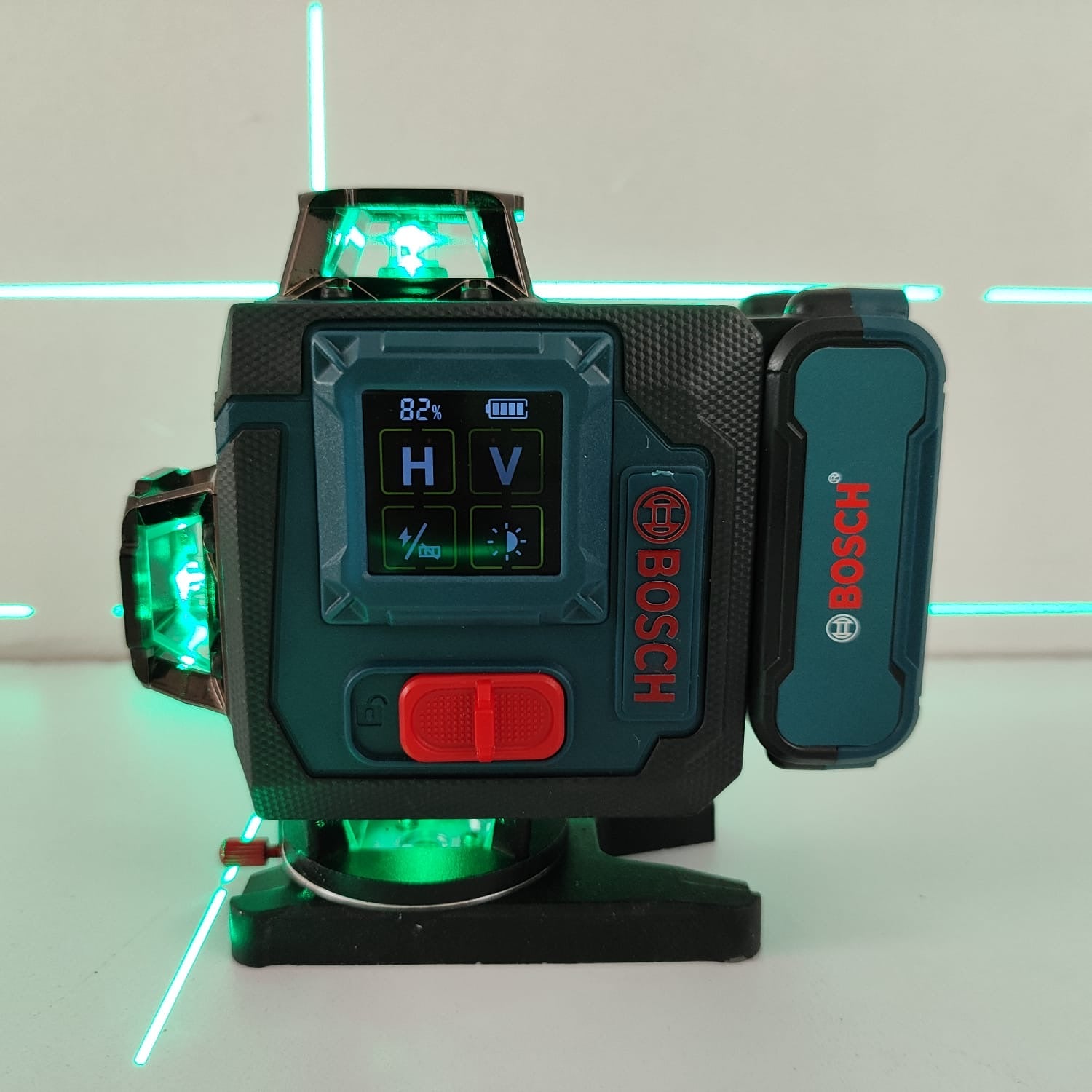 Nivel Laser Bosch 16 Líneas 360° - Kit Completo con Accesorios