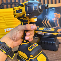 Llave de Impacto Inalámbrica TEKTOOL TK-6300 21V Brushless – 300 N·m – 2 Baterías 1.5Ah + Maletín + Dados miniatura 5