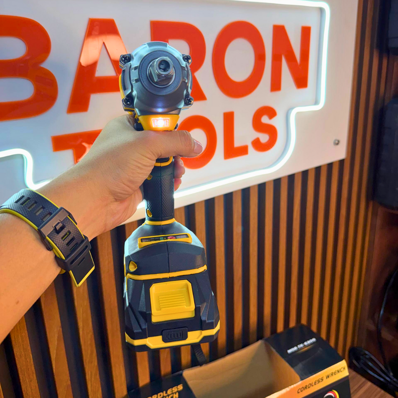 Llave de Impacto Inalámbrica TEKTOOL TK-6300 21V Brushless – 300 N·m – 2 Baterías 1.5Ah + Maletín + Dados foto 9
