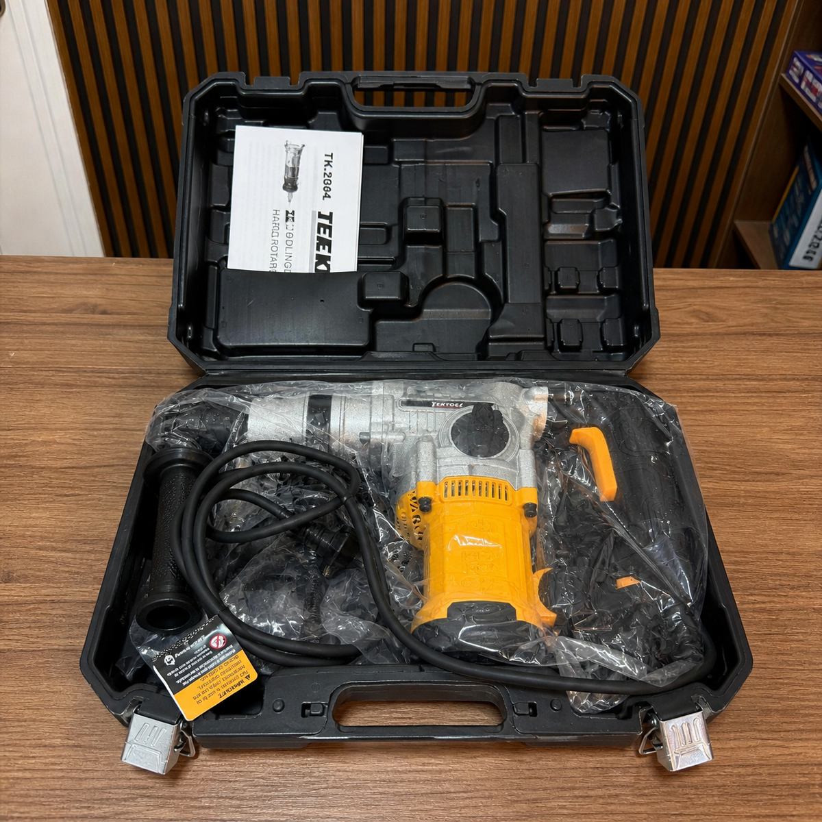 🔧 ROTOMARTILLO TEKTOOL 1050W – POTENCIA REAL PARA TRABAJO PESADO