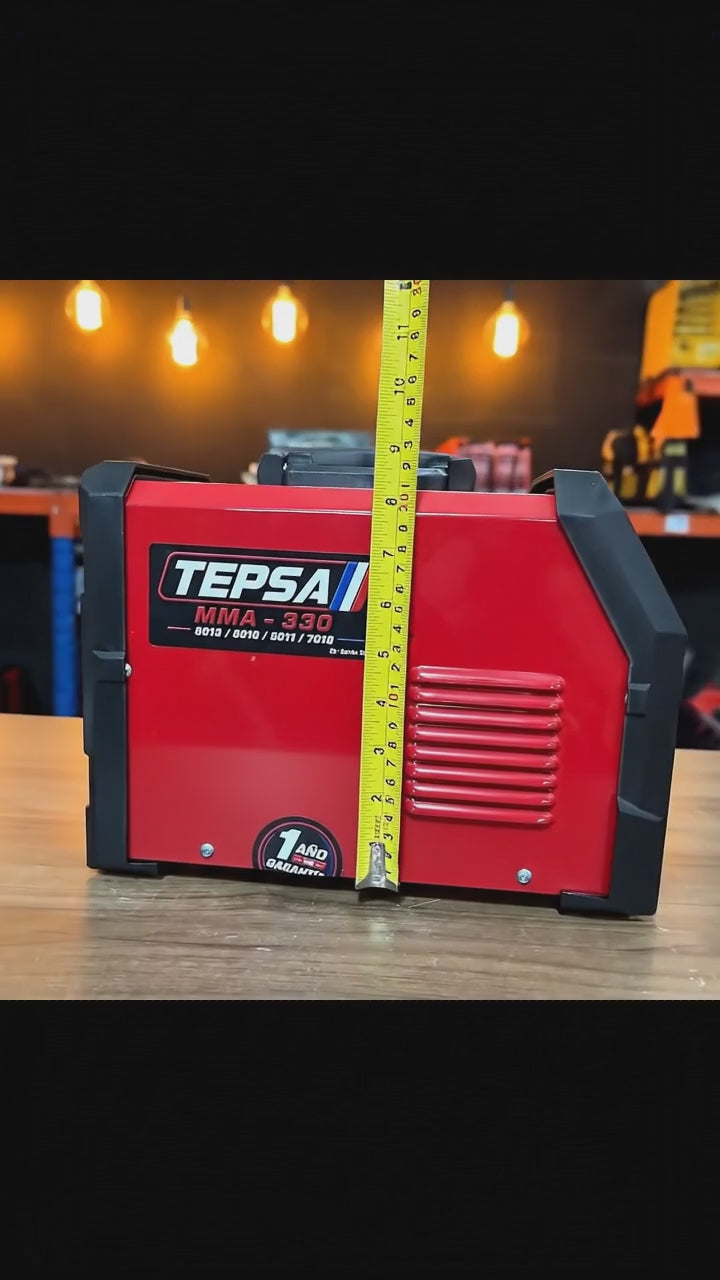 Soldadora TEPSA MMA-330 en taller industrial
