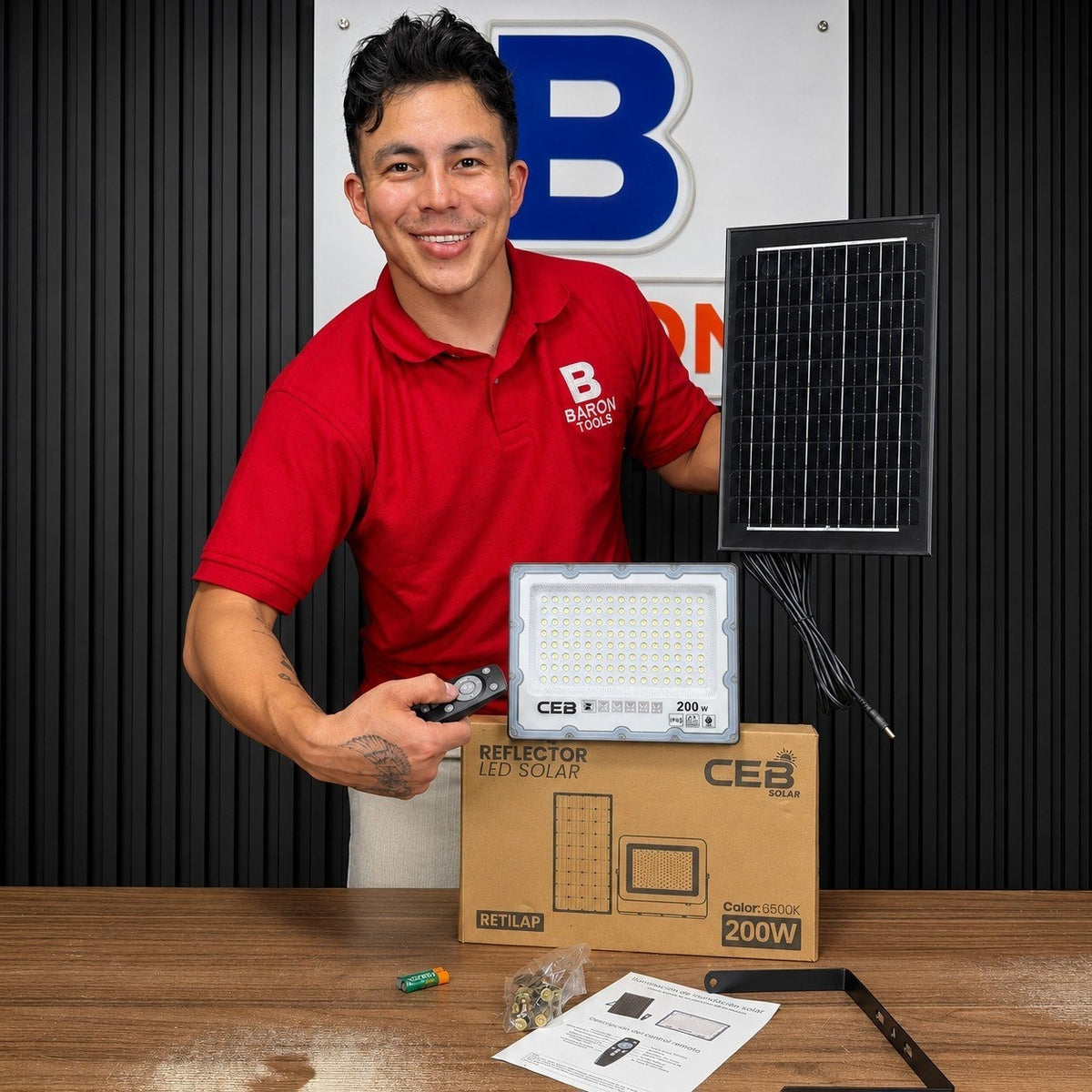 Reflector Solar CEB 200W Reales · Certificado RETILAP  · Garantía 2 años